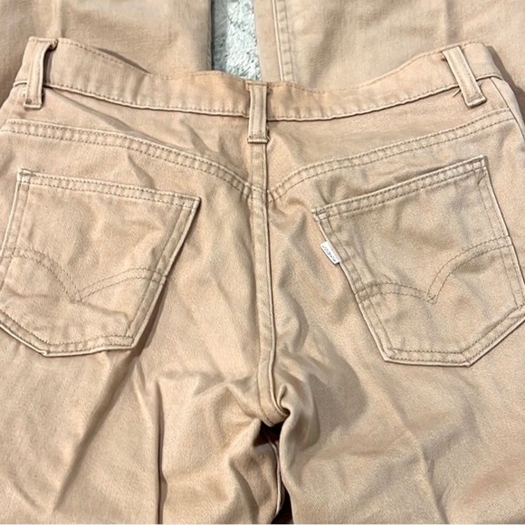 🎉HP🎉VTG Levi’s,Mid-Rise,Flared Leg, Excellent Condition,Absolutely Amazing Fit - Picture 7 of 15